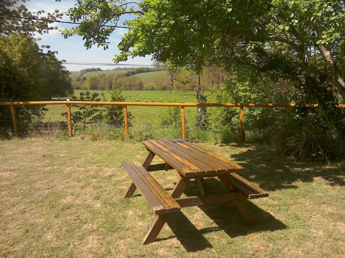 The Crown Inn Alvediston ภายนอก รูปภาพ