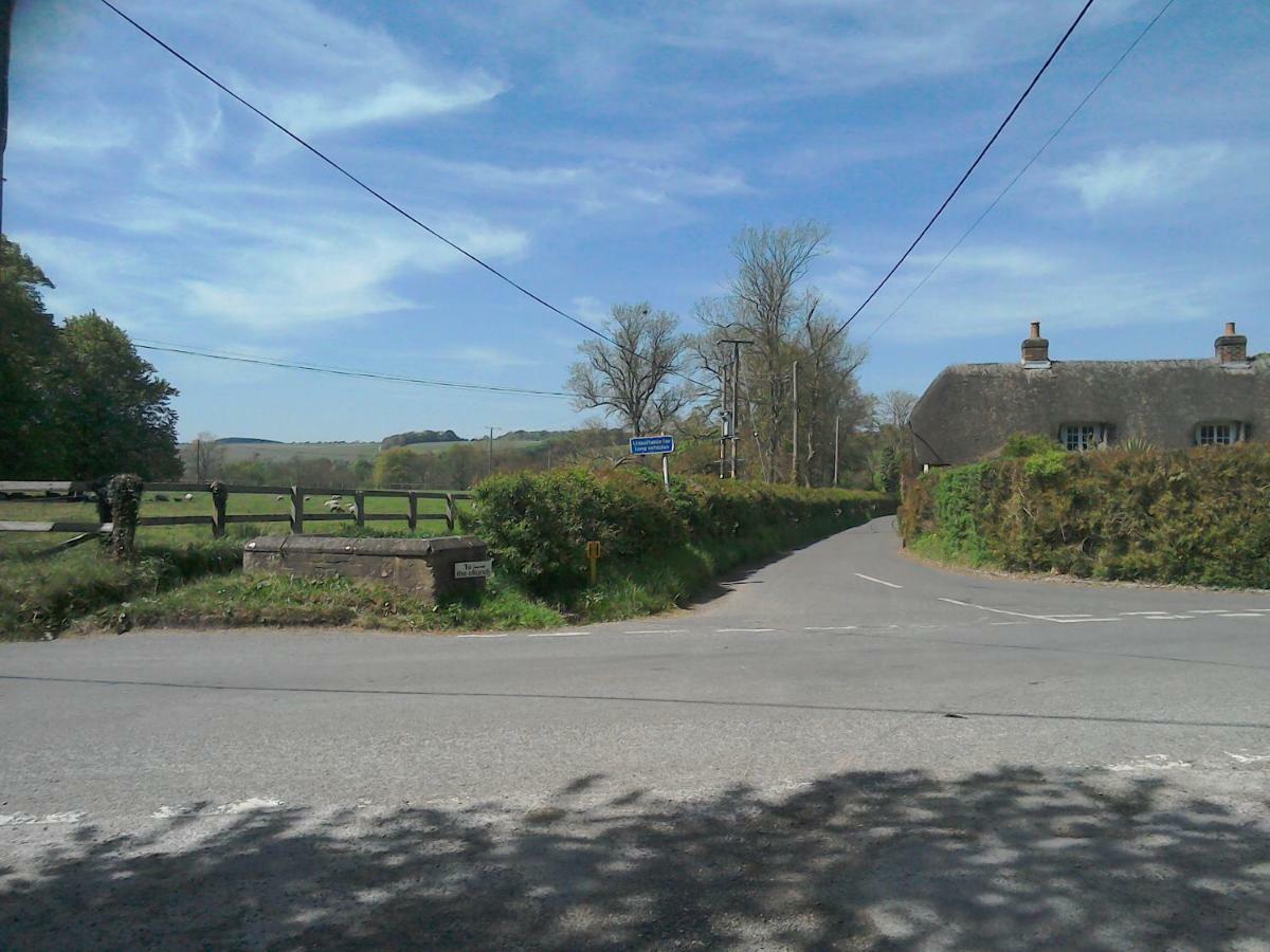 The Crown Inn Alvediston ภายนอก รูปภาพ