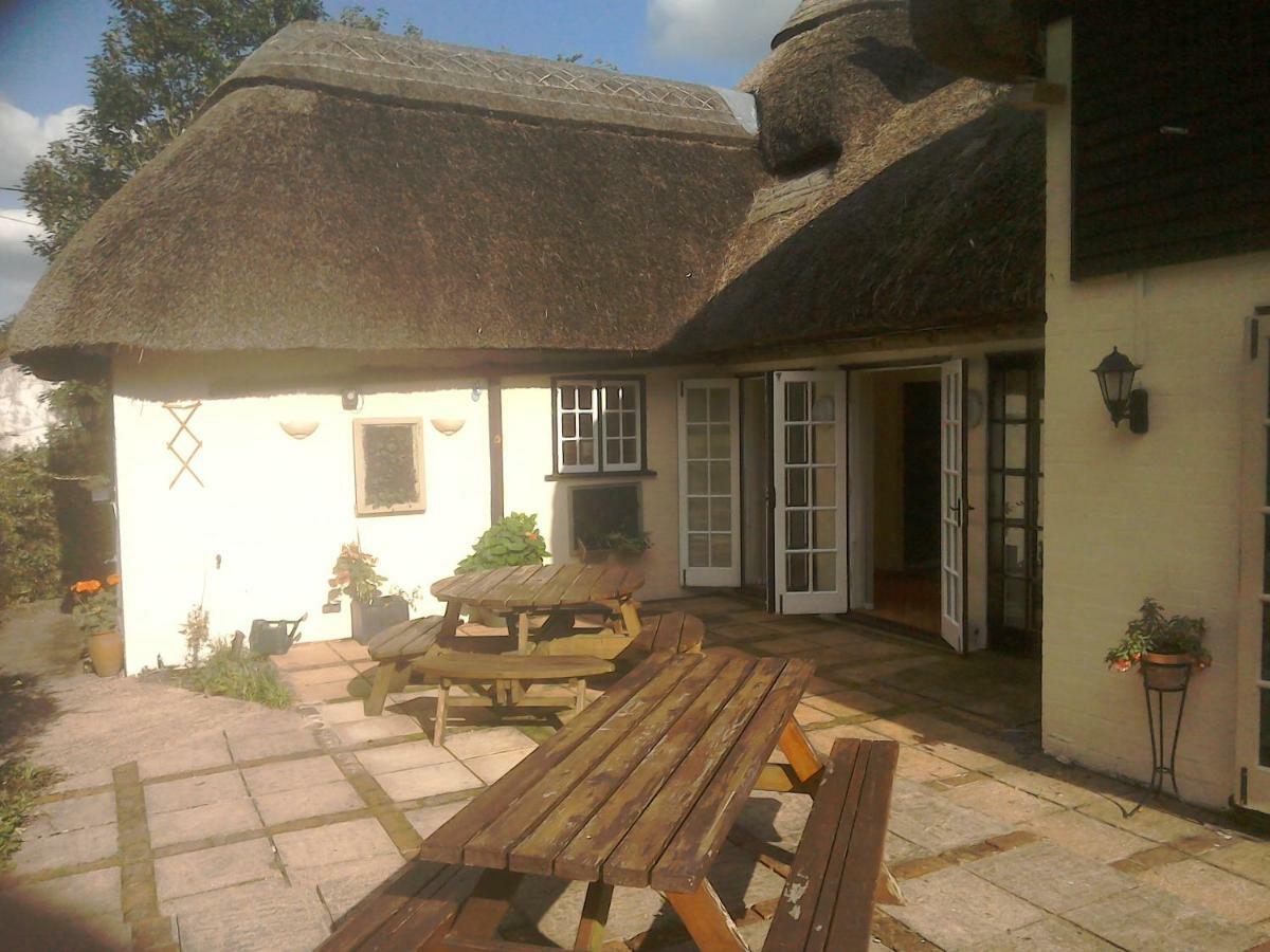 The Crown Inn Alvediston ภายนอก รูปภาพ