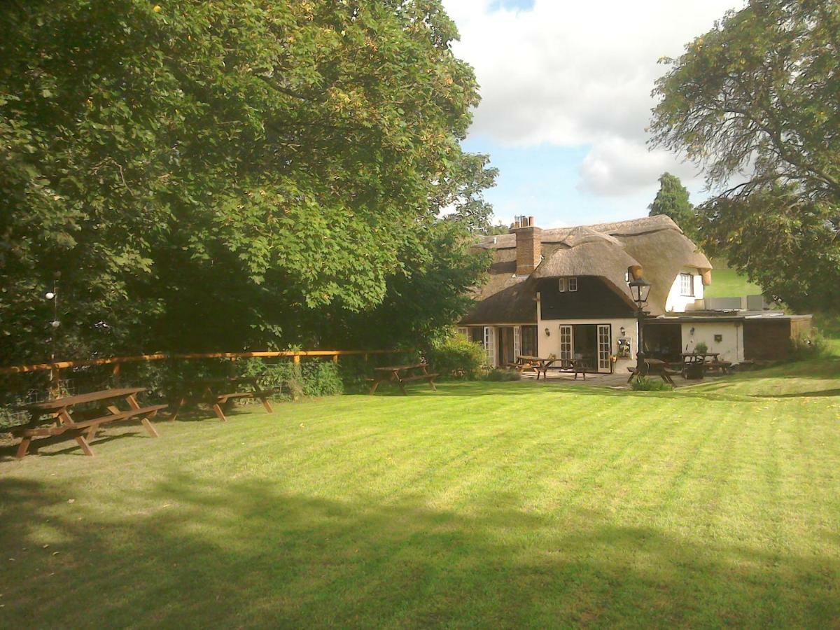 The Crown Inn Alvediston ภายนอก รูปภาพ
